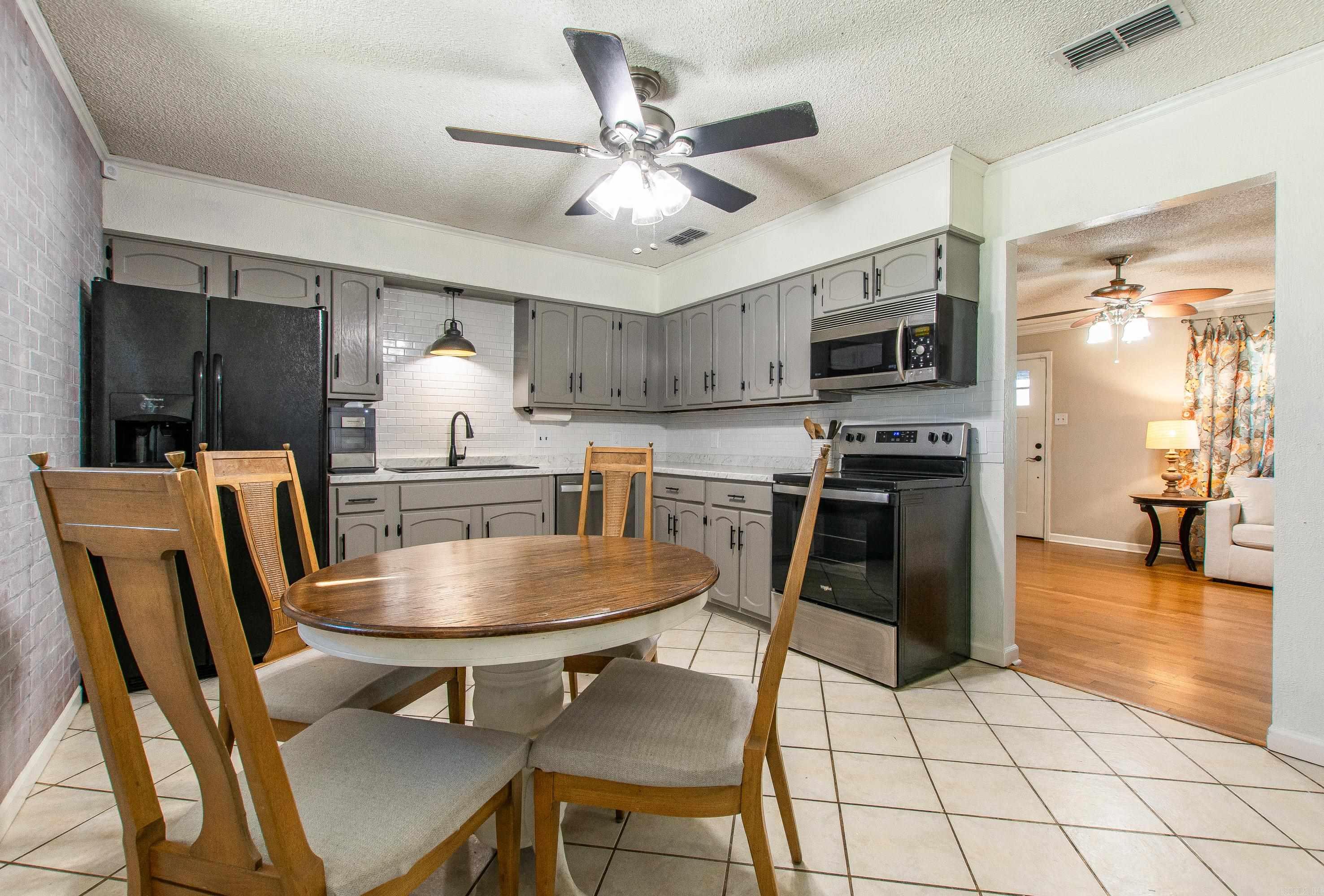 987 Joyce Drive  Benton, AR