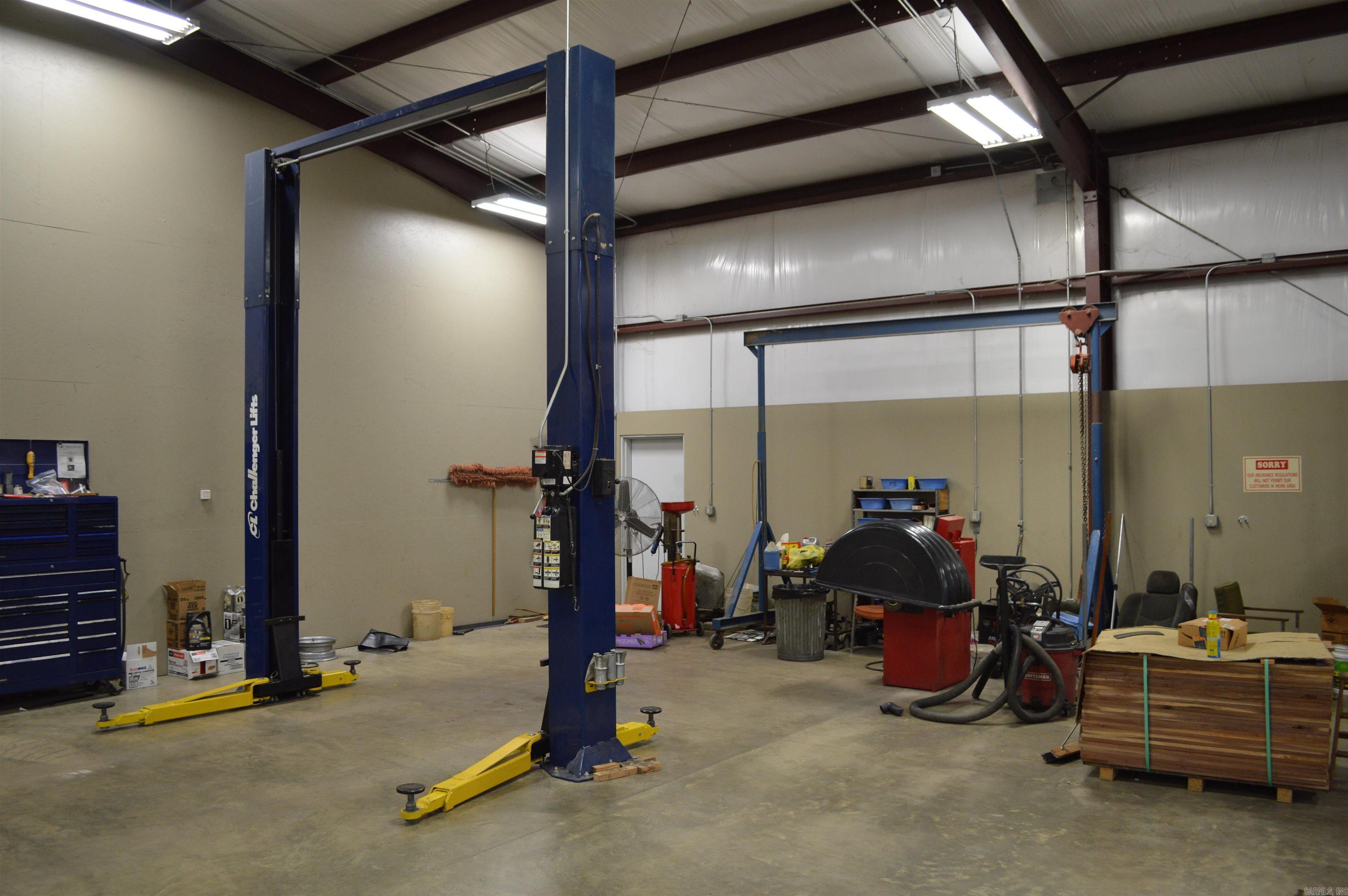 19520 E 14  Harrisburg, AR