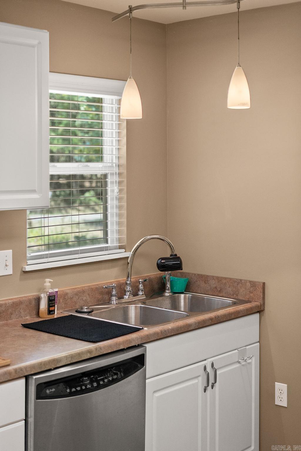 225 Sky King  Fairfield Bay, AR