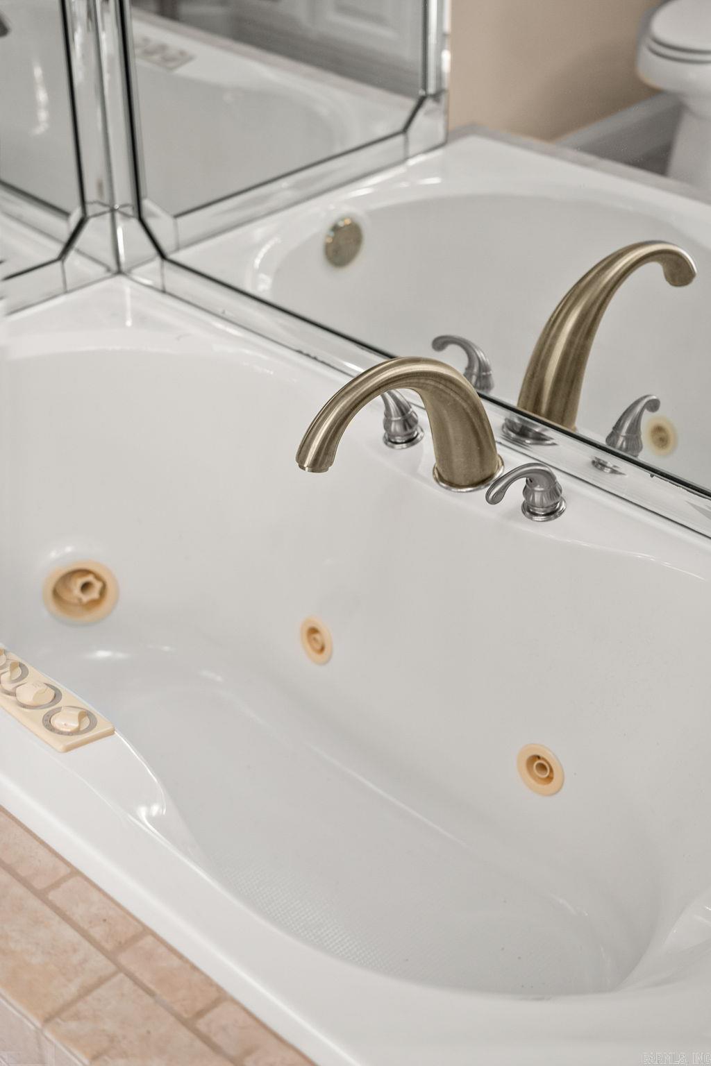 225 Sky King  Fairfield Bay, AR