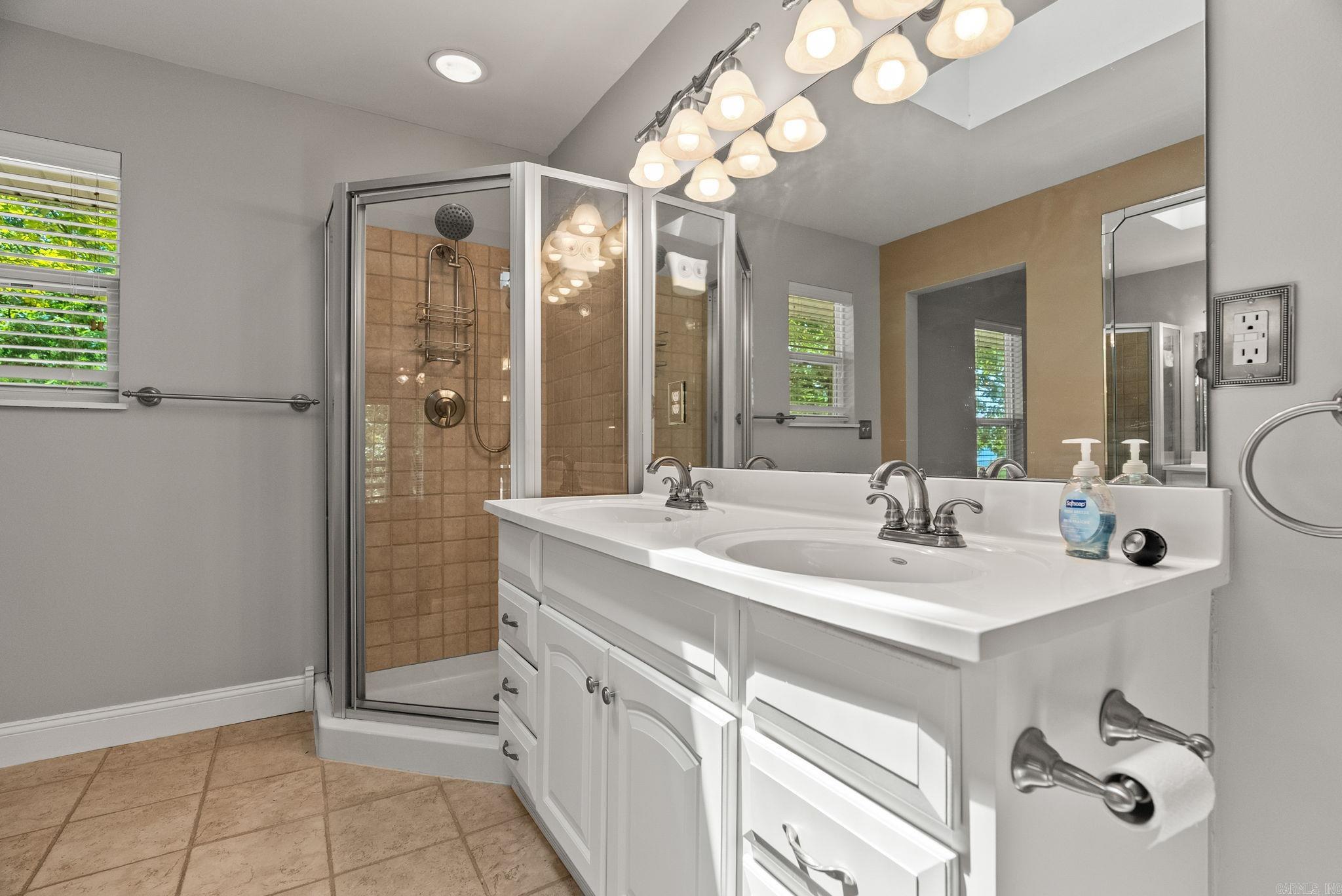 225 Sky King  Fairfield Bay, AR