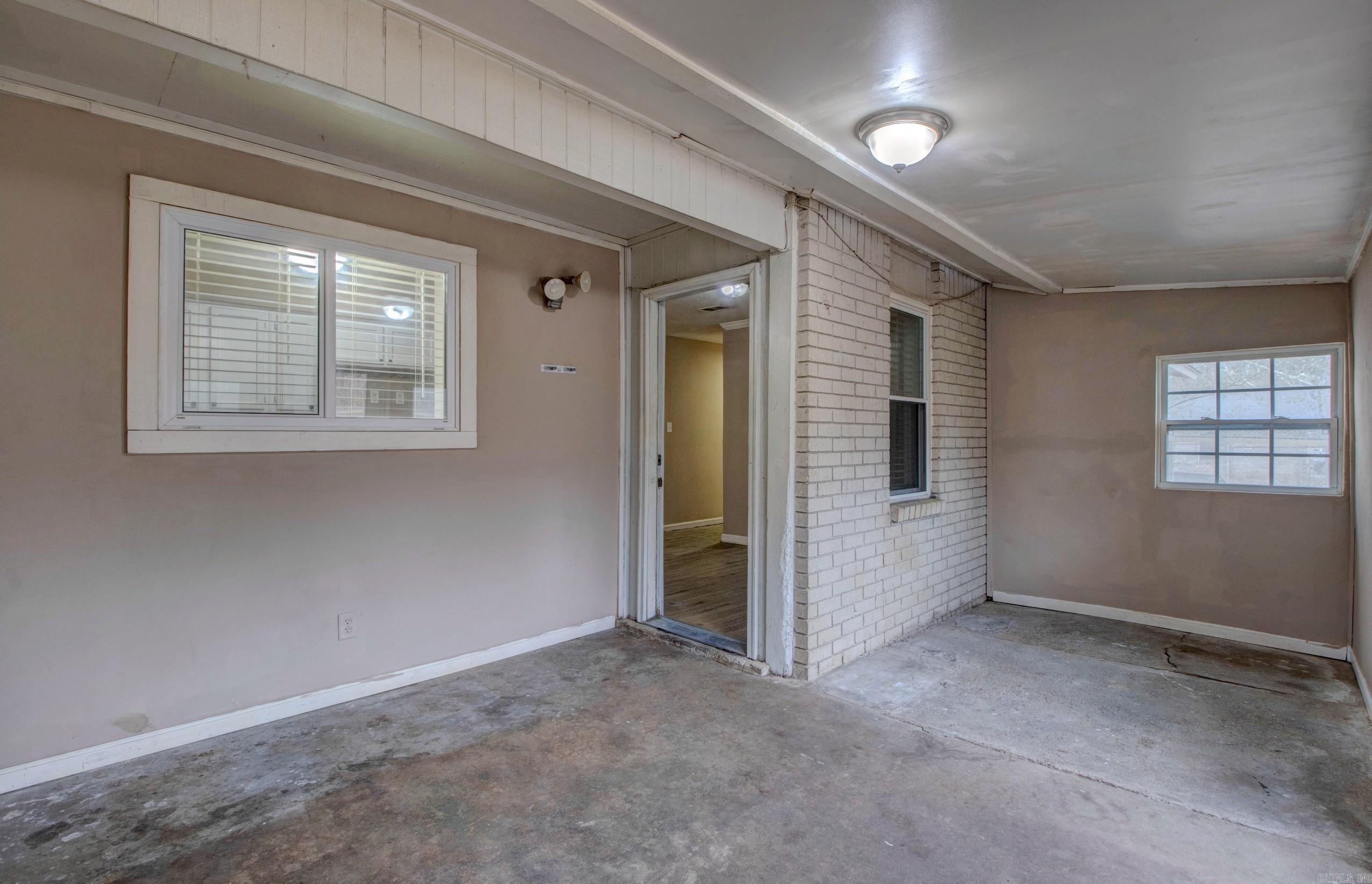 48 Parkridge Dr  North Little Rock, AR