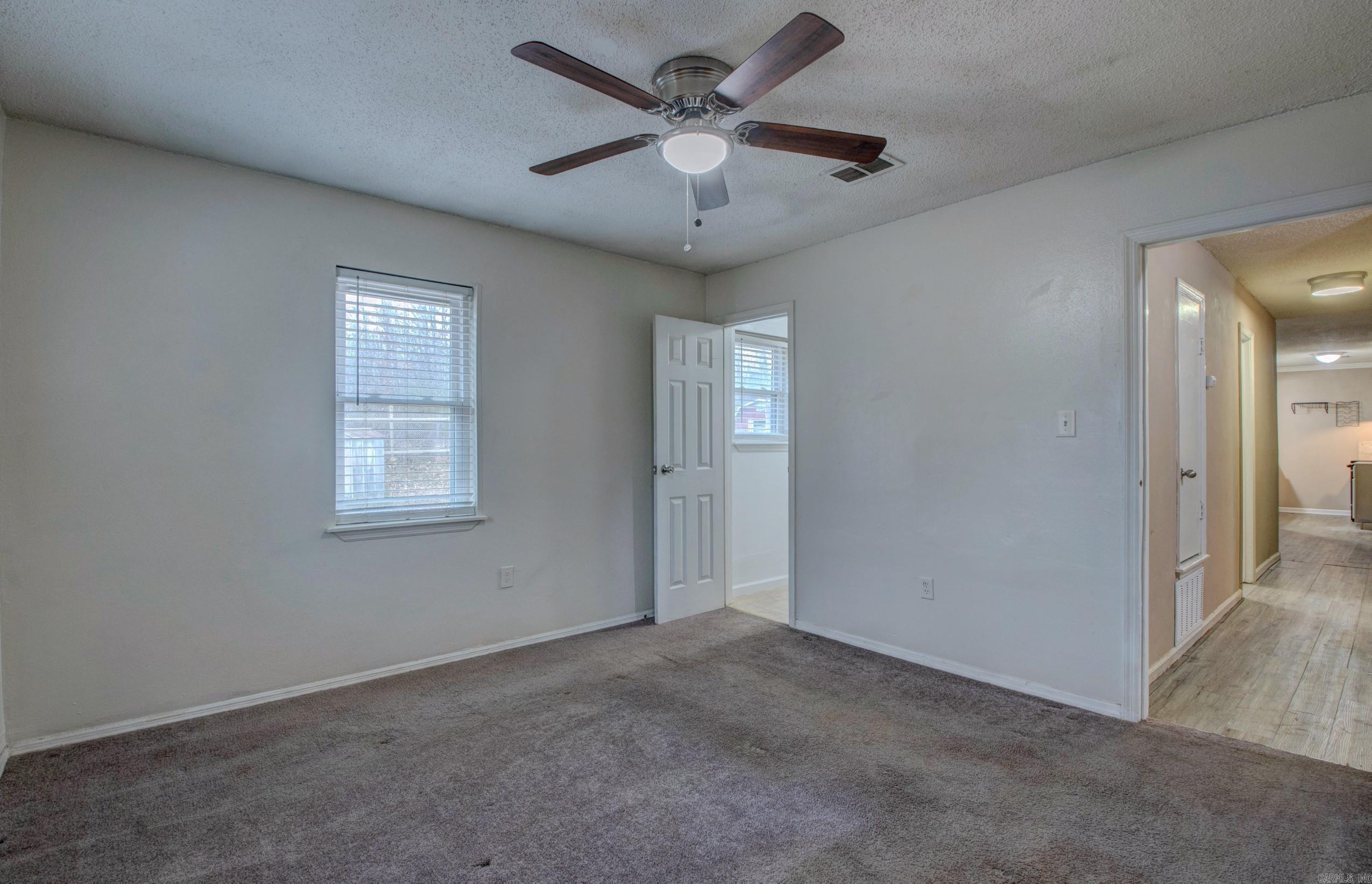 48 Parkridge Dr  North Little Rock, AR