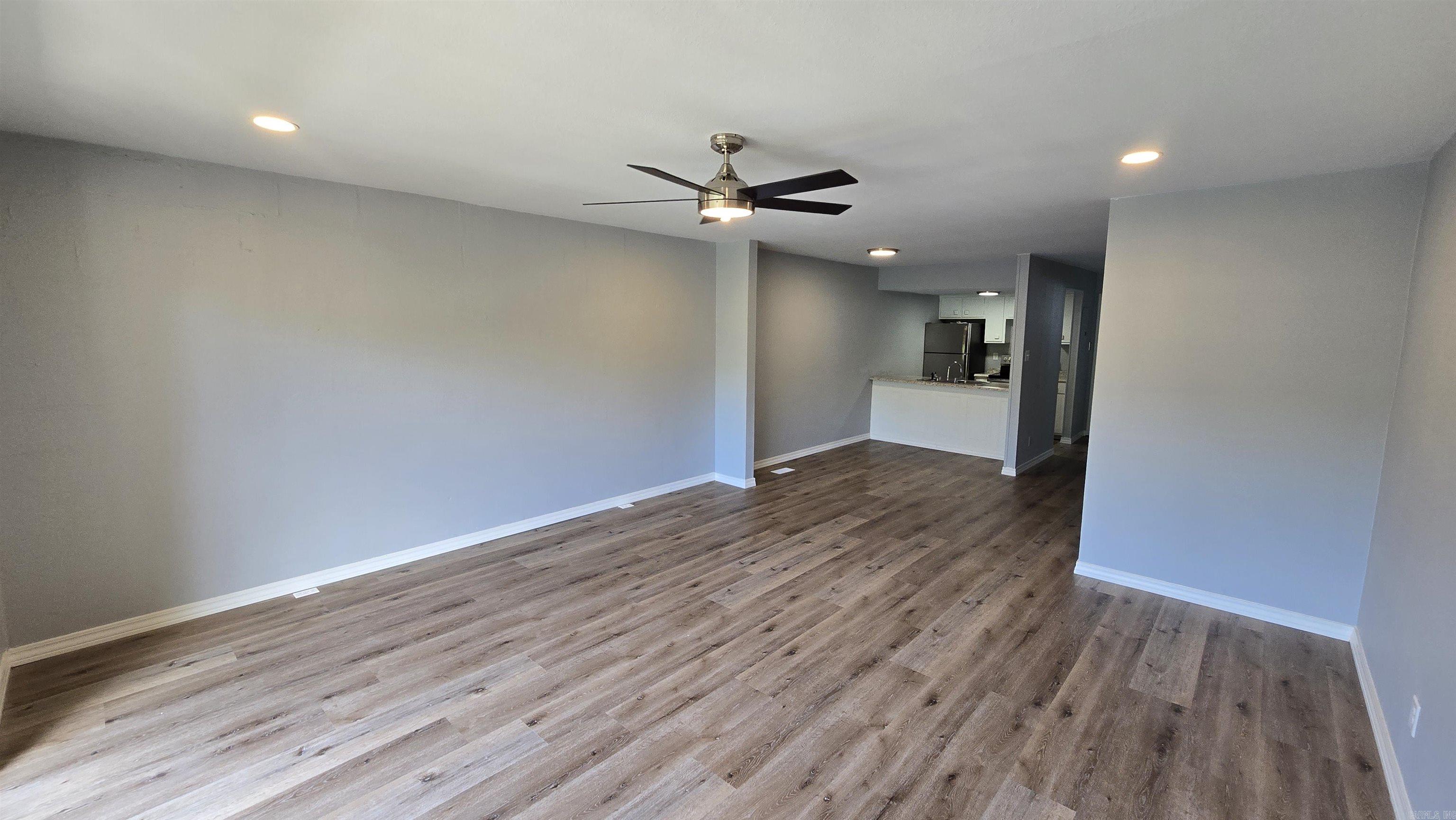 601 Dave Creek Parkway  Fairfield Bay, AR