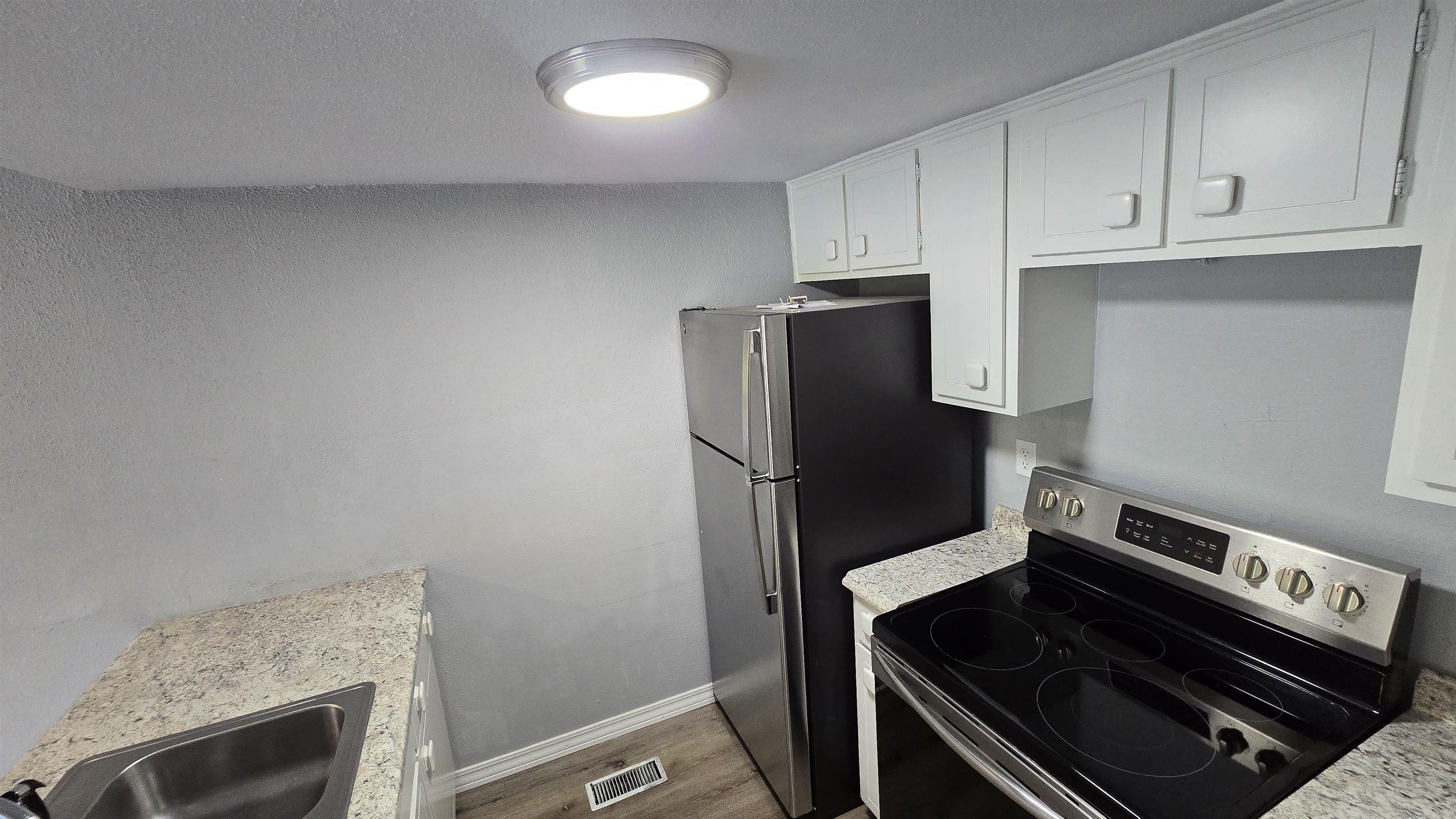 601 Dave Creek Parkway  Fairfield Bay, AR