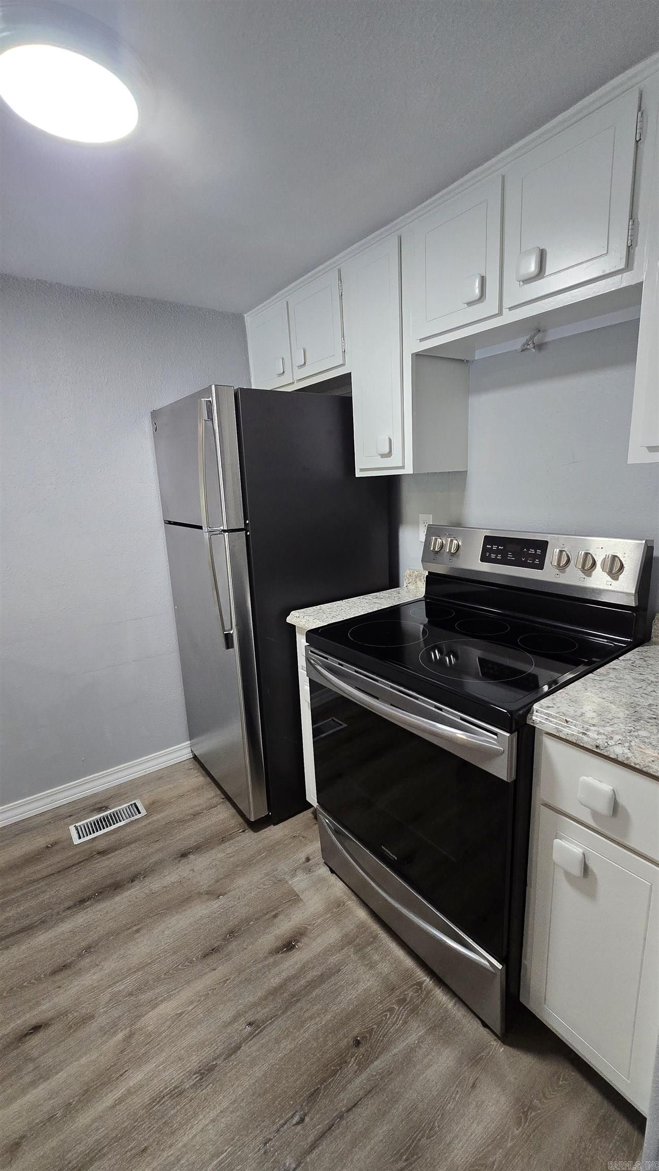 601 Dave Creek Parkway  Fairfield Bay, AR