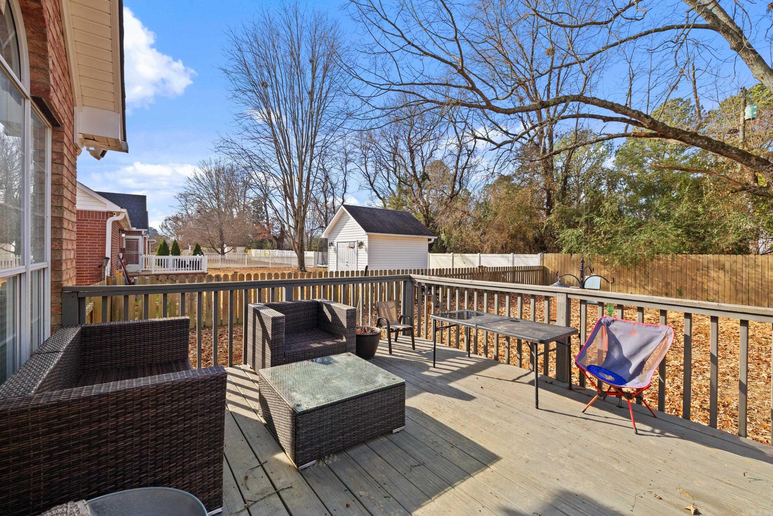 1600 Ridgefield Dr  Heber Springs, AR