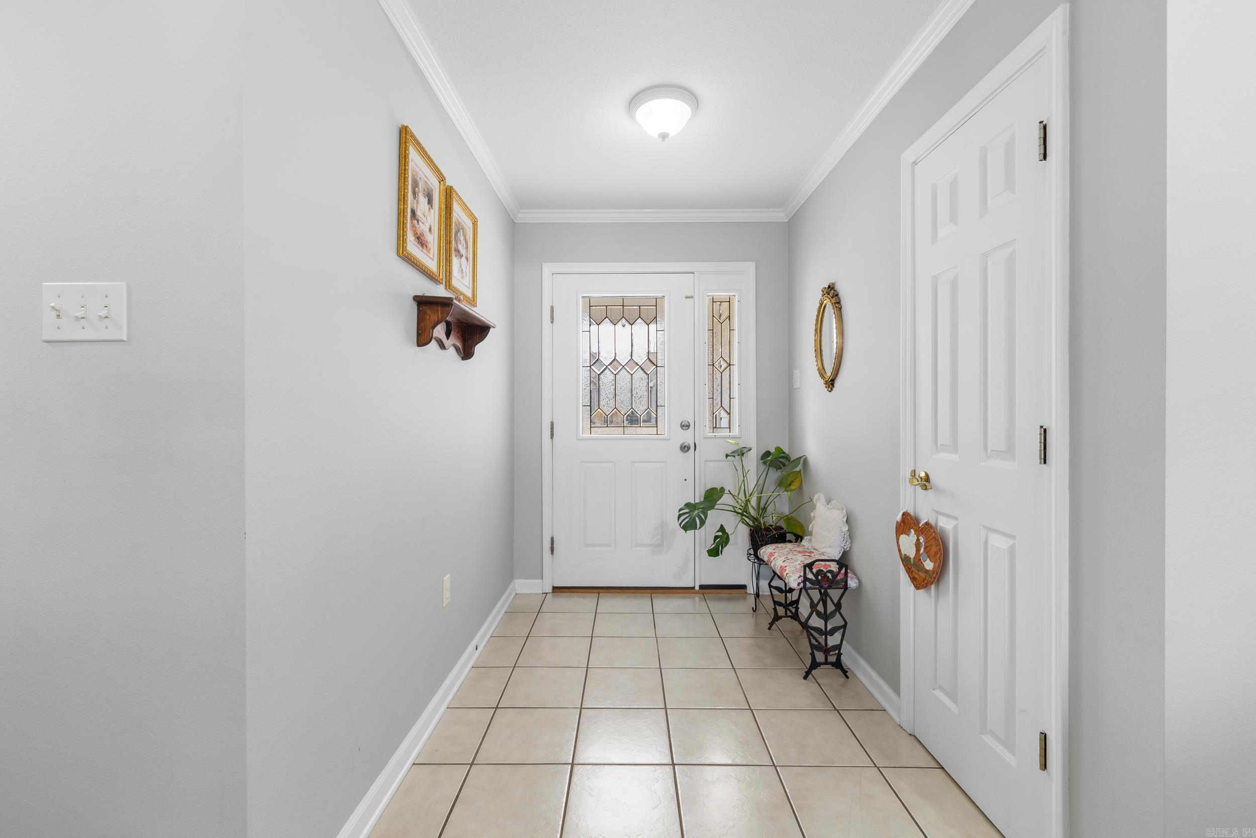 1600 Ridgefield Dr  Heber Springs, AR