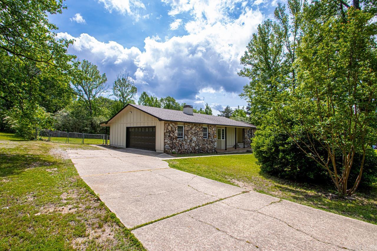 5710 Oakbrook Road Alexander, AR 72002