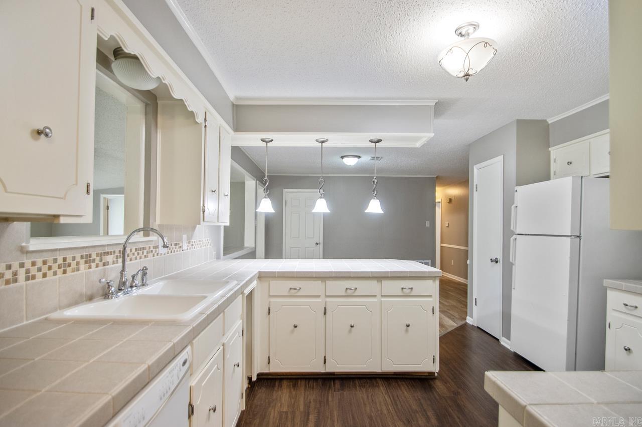 5710 Oakbrook Road Alexander, AR 72002