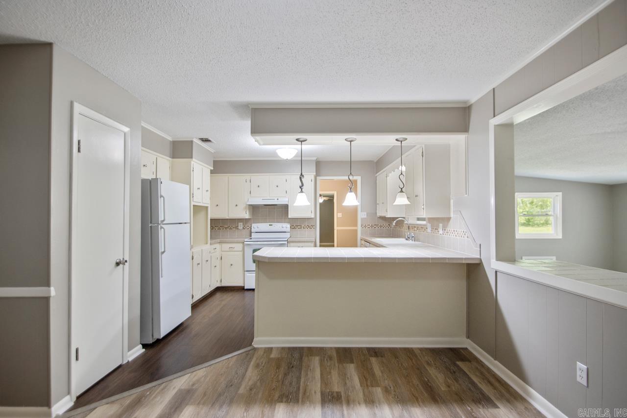 5710 Oakbrook Road Alexander, AR 72002