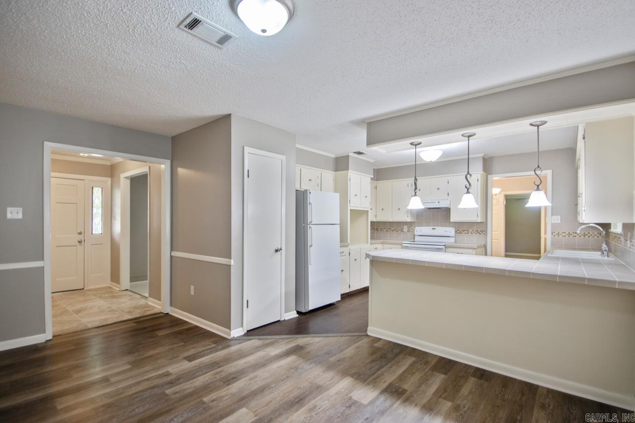 5710 Oakbrook Road Alexander, AR 72002