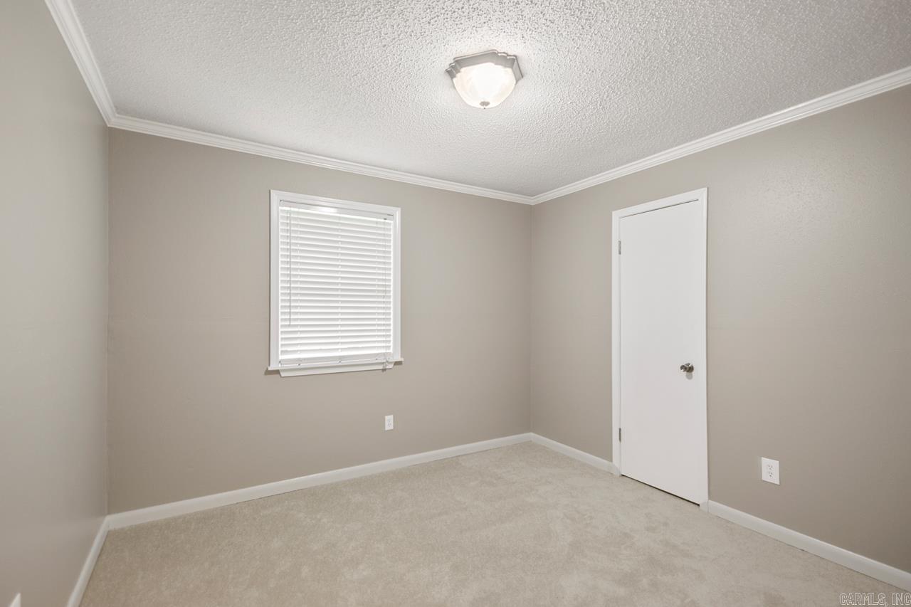 5710 Oakbrook Road Alexander, AR 72002