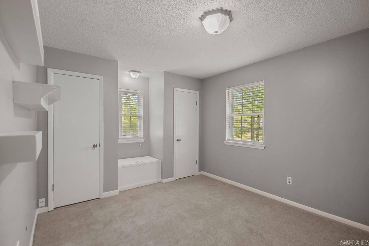 5710 Oakbrook Road Alexander, AR 72002