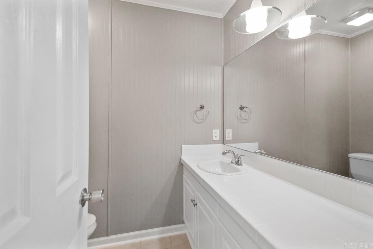 5710 Oakbrook Road Alexander, AR 72002