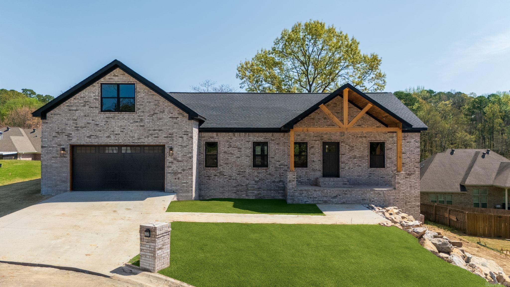 132 Lombard  Hot Springs, AR