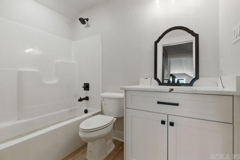 132 Lombard  Hot Springs, AR