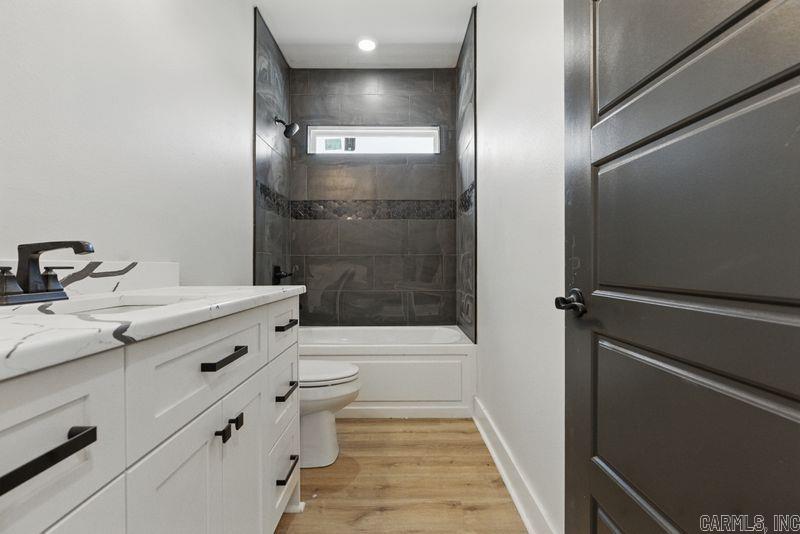 132 Lombard  Hot Springs, AR