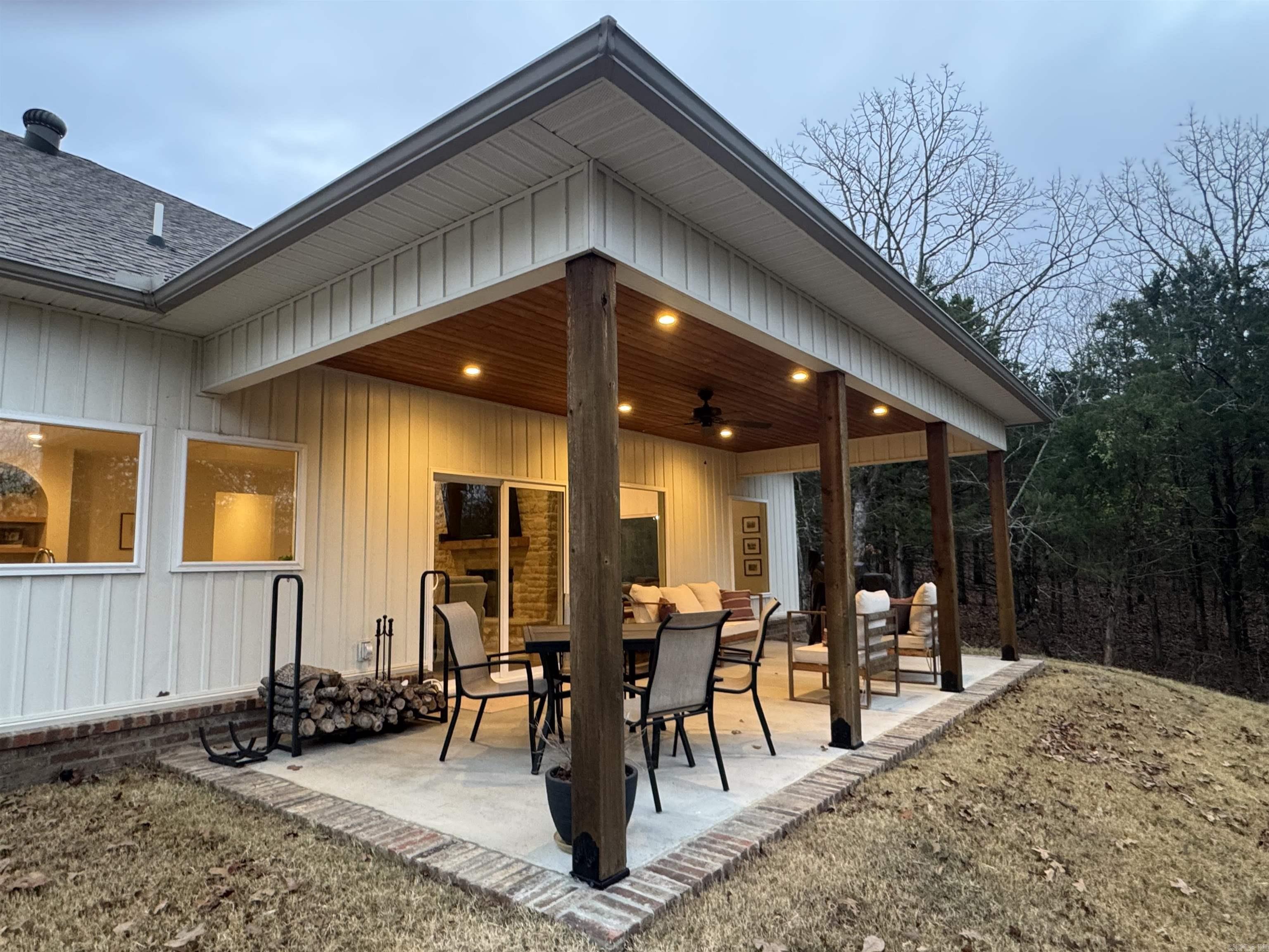 75 Summit  Conway, AR