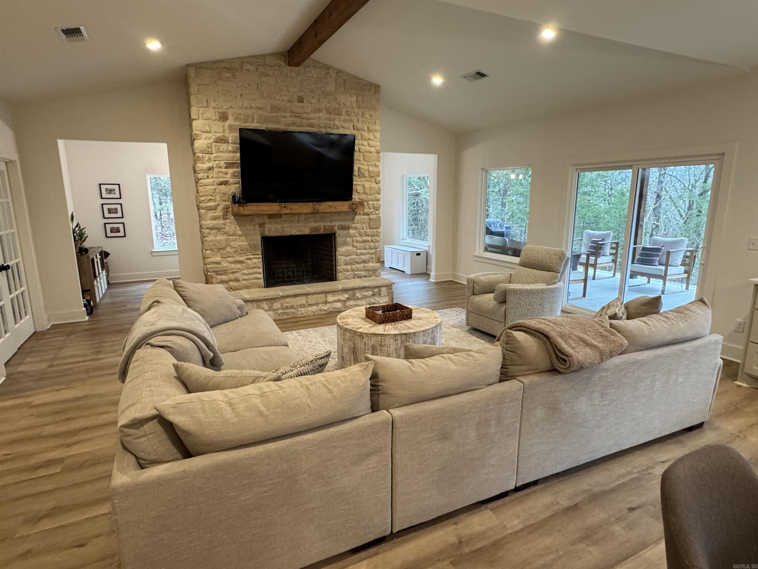 75 Summit  Conway, AR