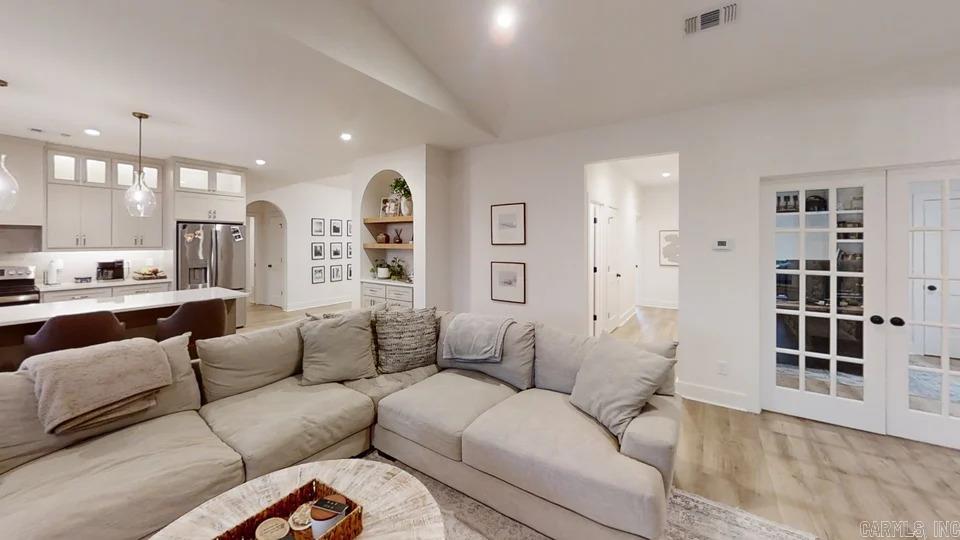 75 Summit  Conway, AR