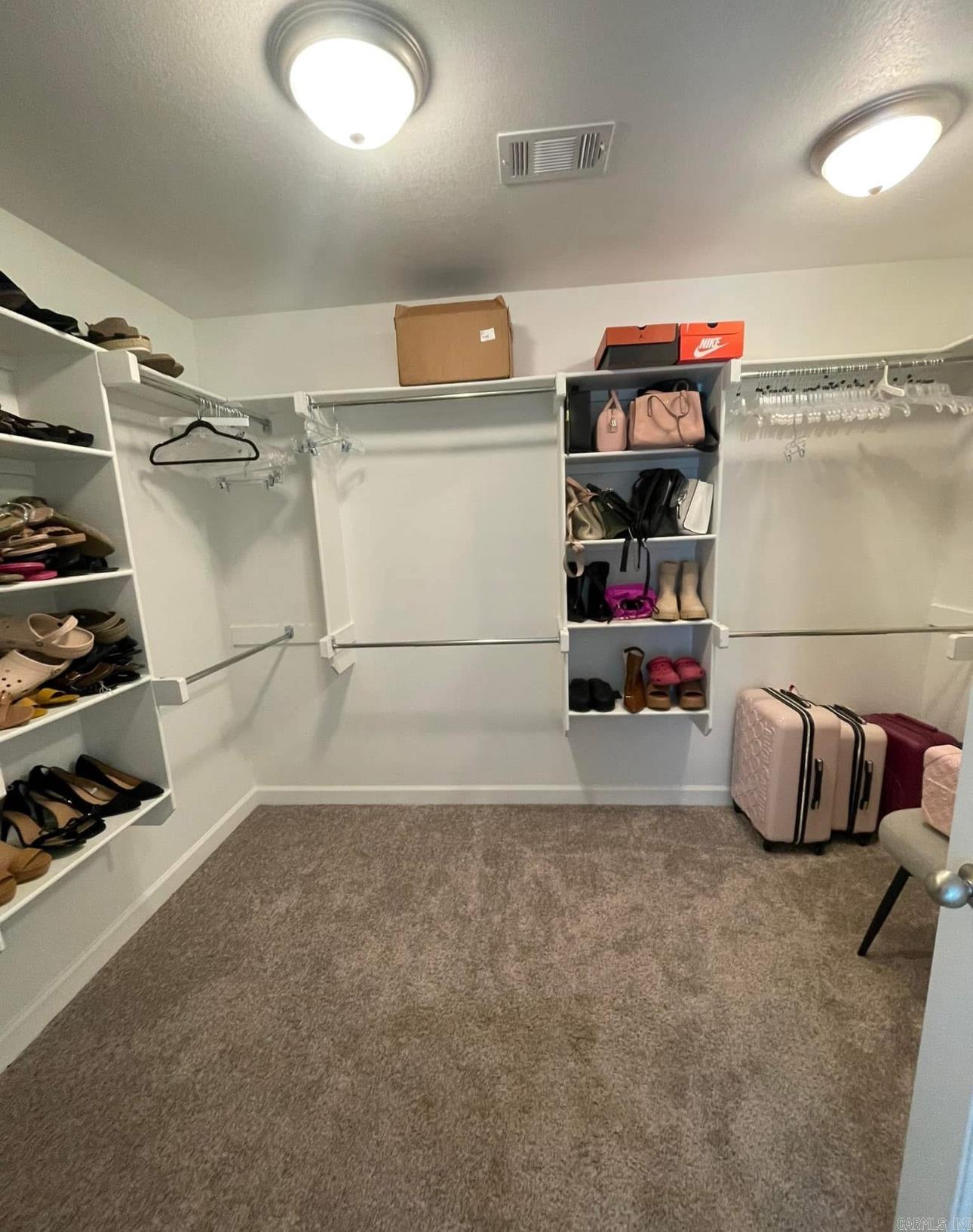 2096 Creekwood Circle  Bauxite, AR