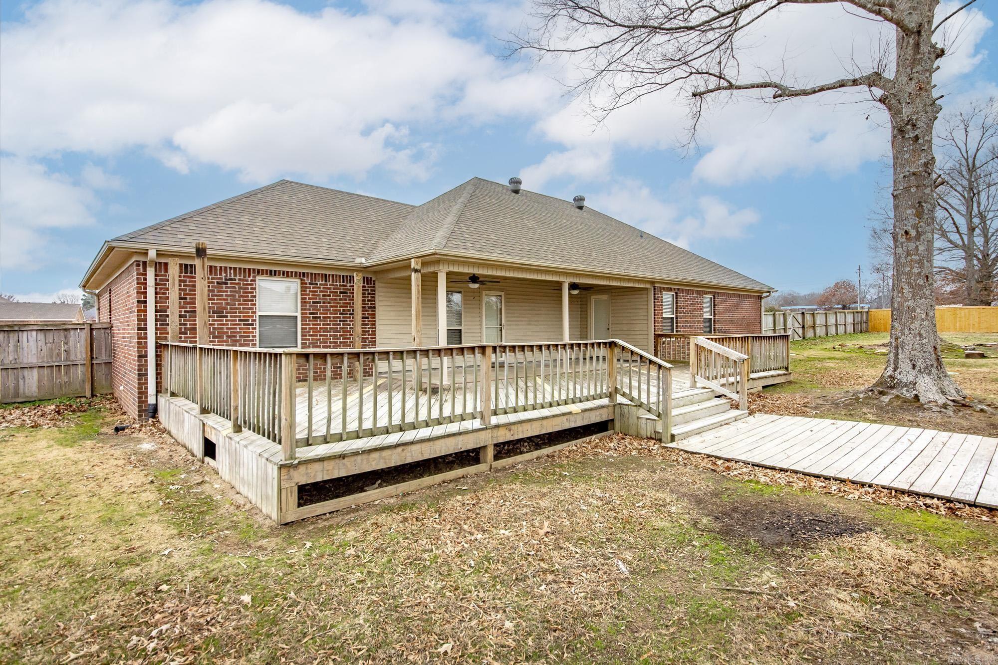 115 Princeton Pl  Ward, AR