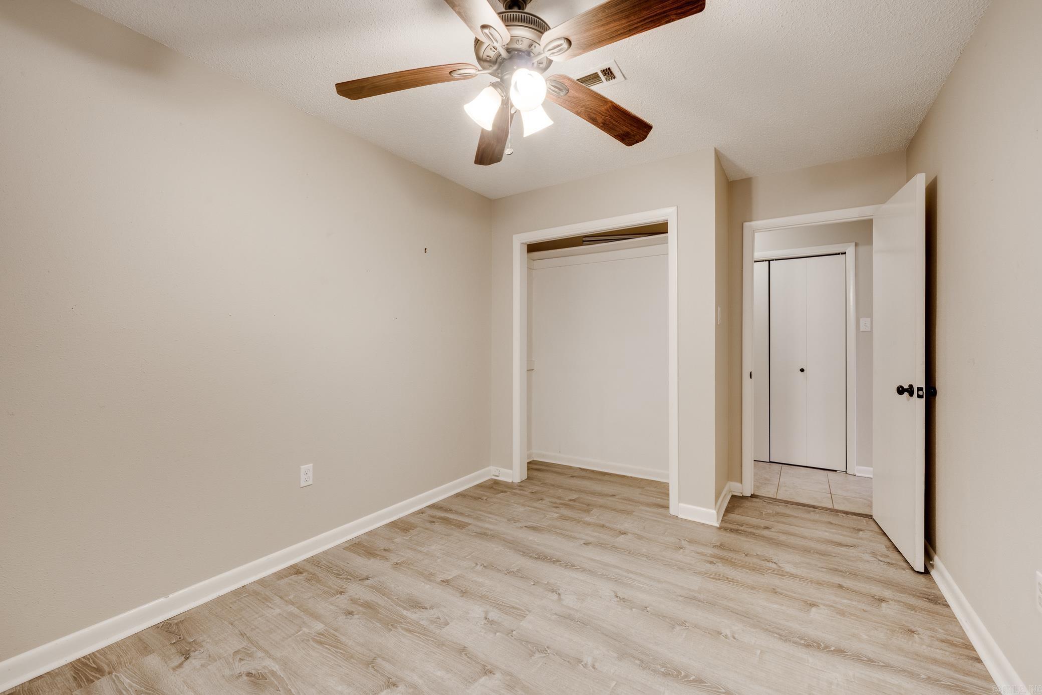 5 Piney Cove  Maumelle, AR