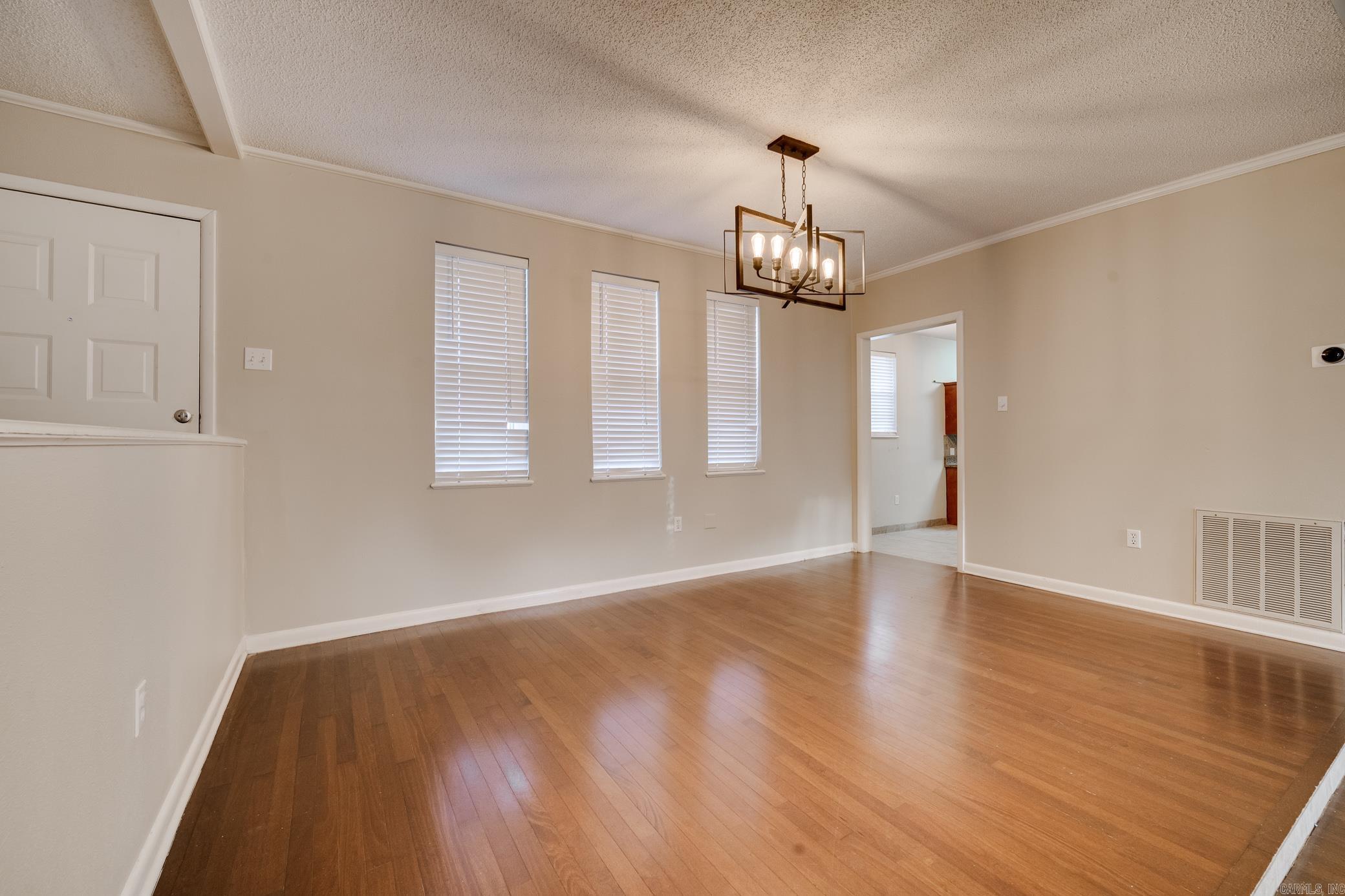 5 Piney Cove  Maumelle, AR