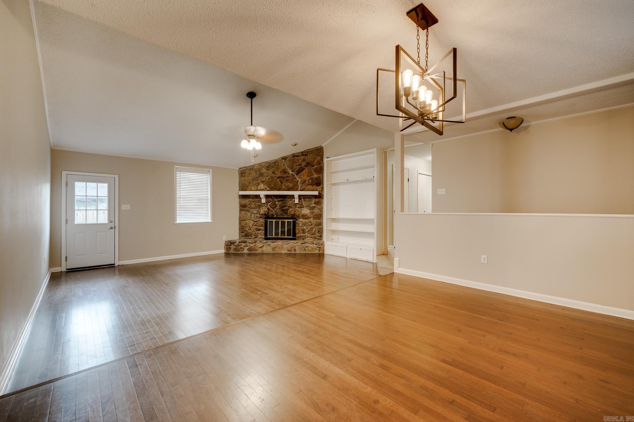 5 Piney Cove  Maumelle, AR