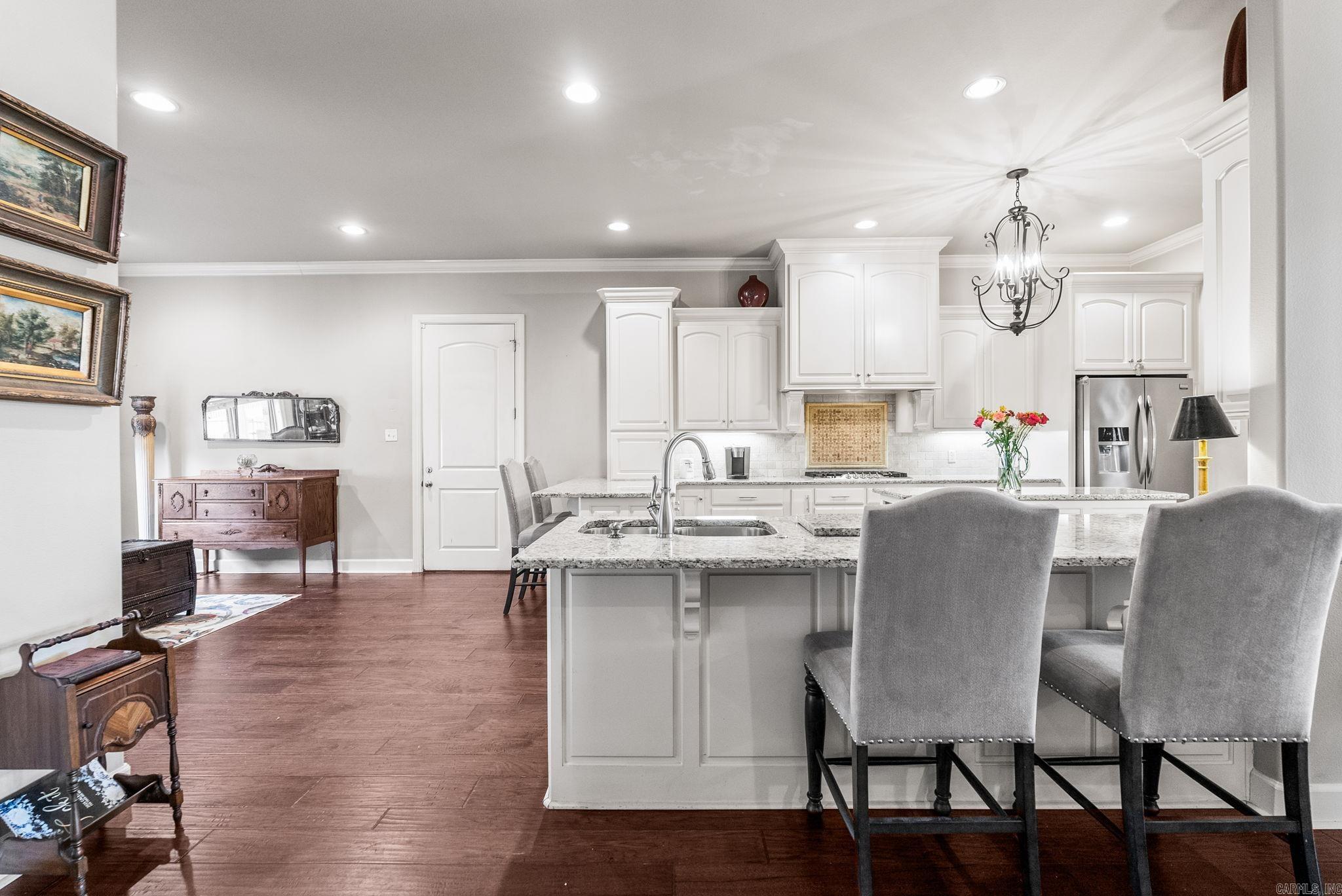 9833 OAK HEIGHTS  Sherwood, AR