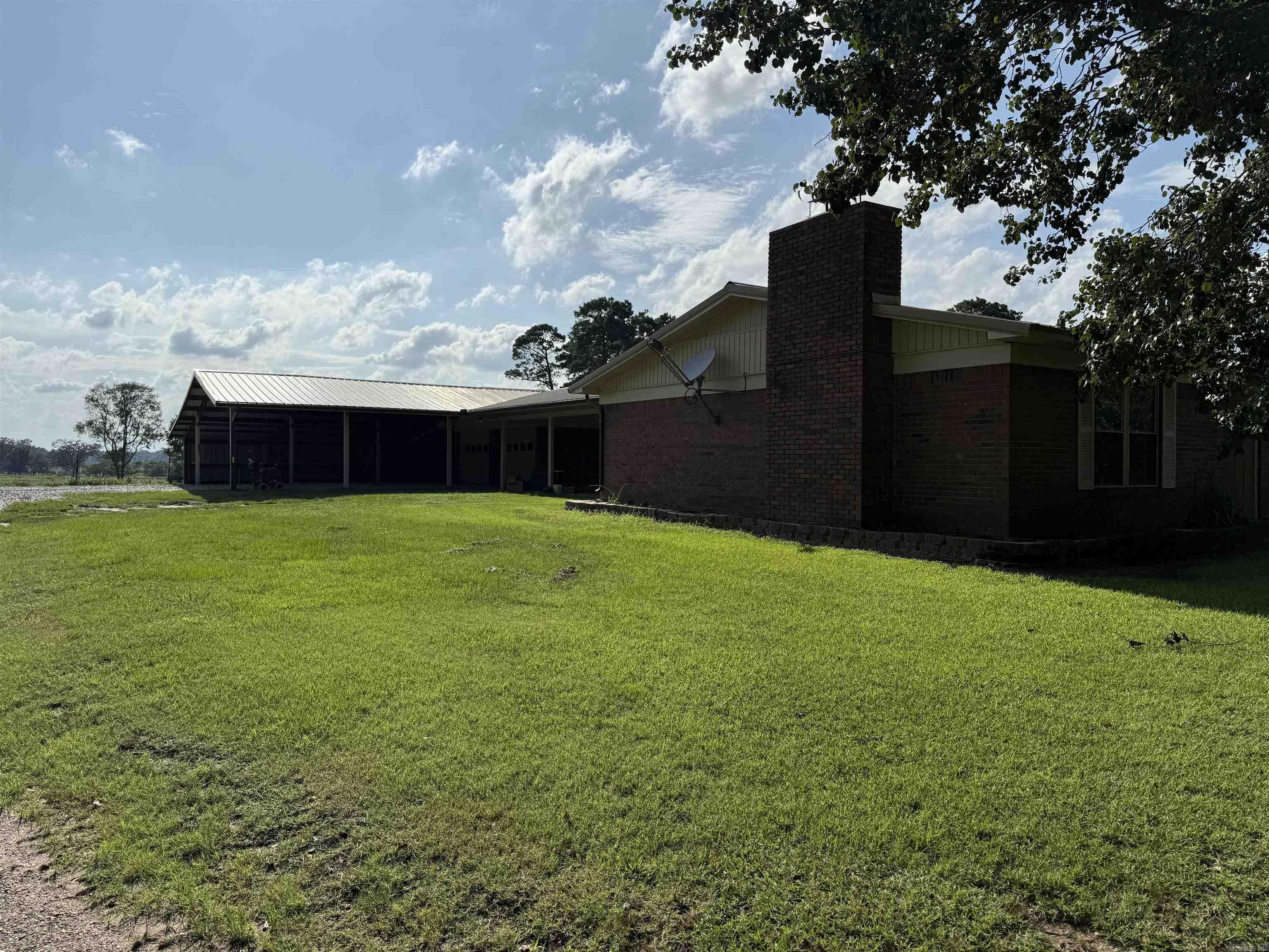 254 Highway 353  Hope, AR