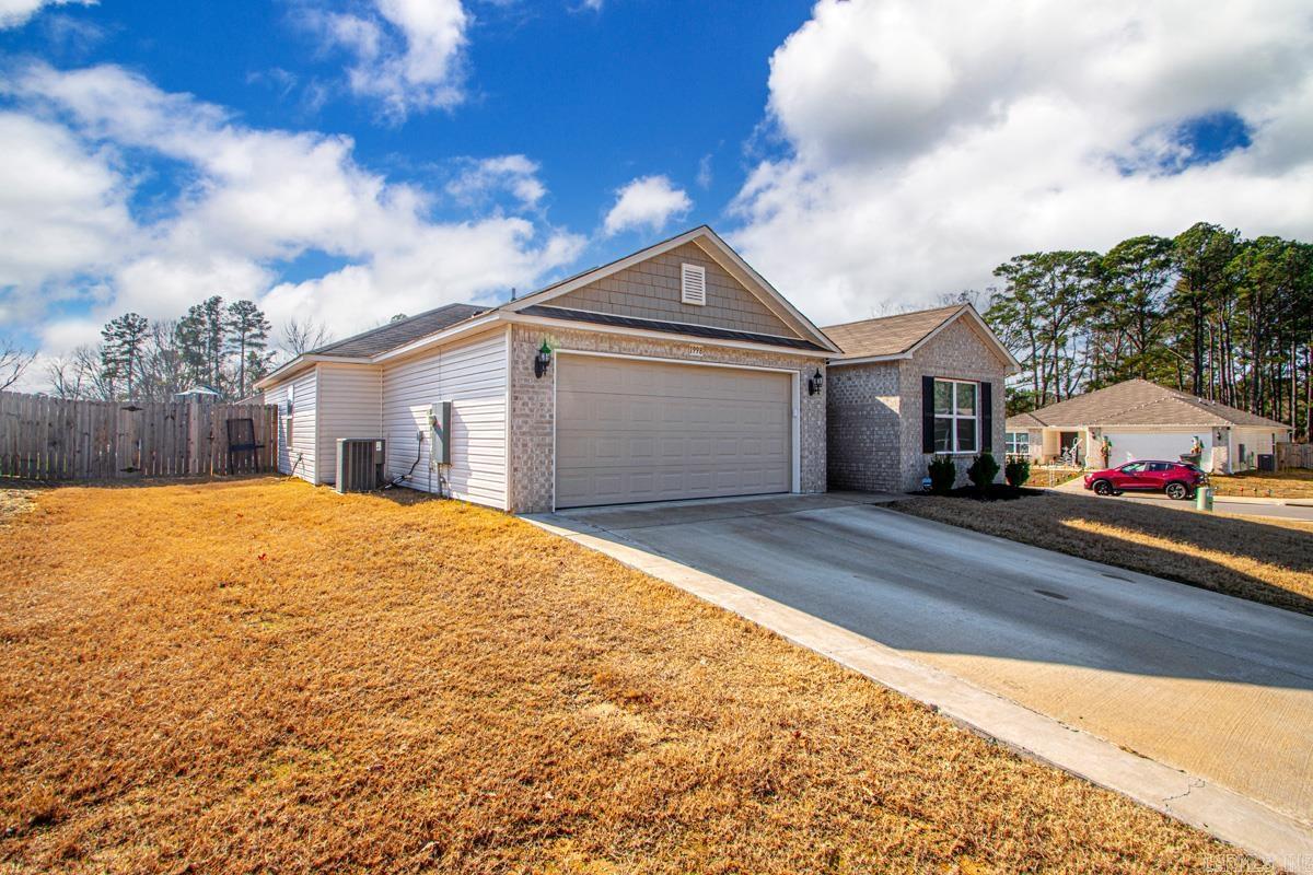 1998 Milburn Dr  Benton, AR