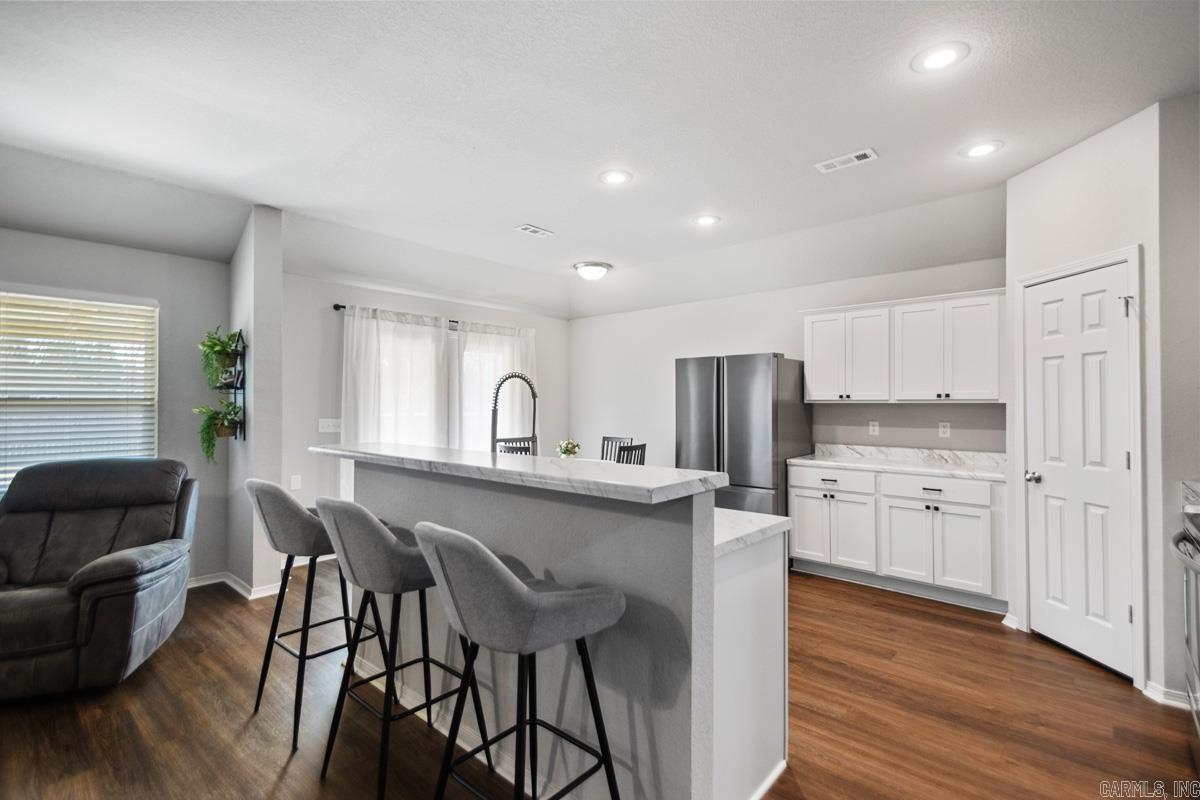 1998 Milburn Dr  Benton, AR