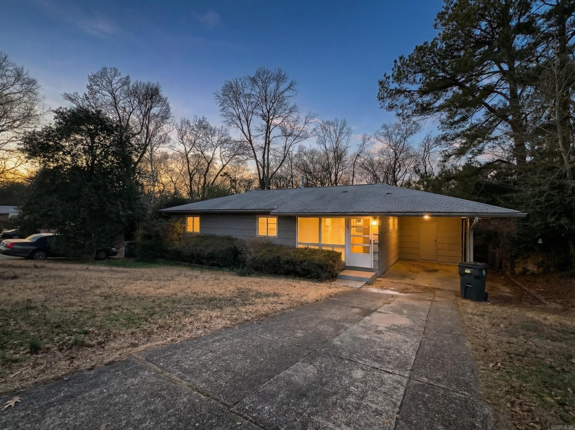 35 N Meadowcliff Dr  Little Rock, AR