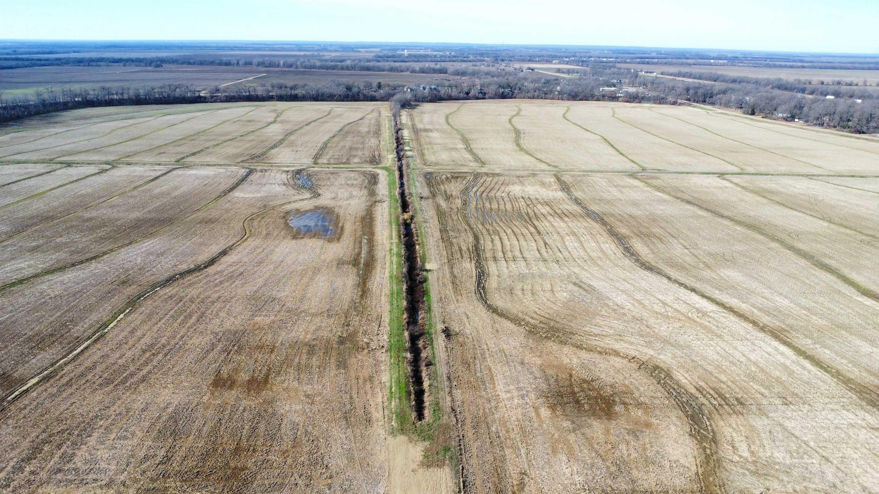 21870 highway 70  Heth, AR