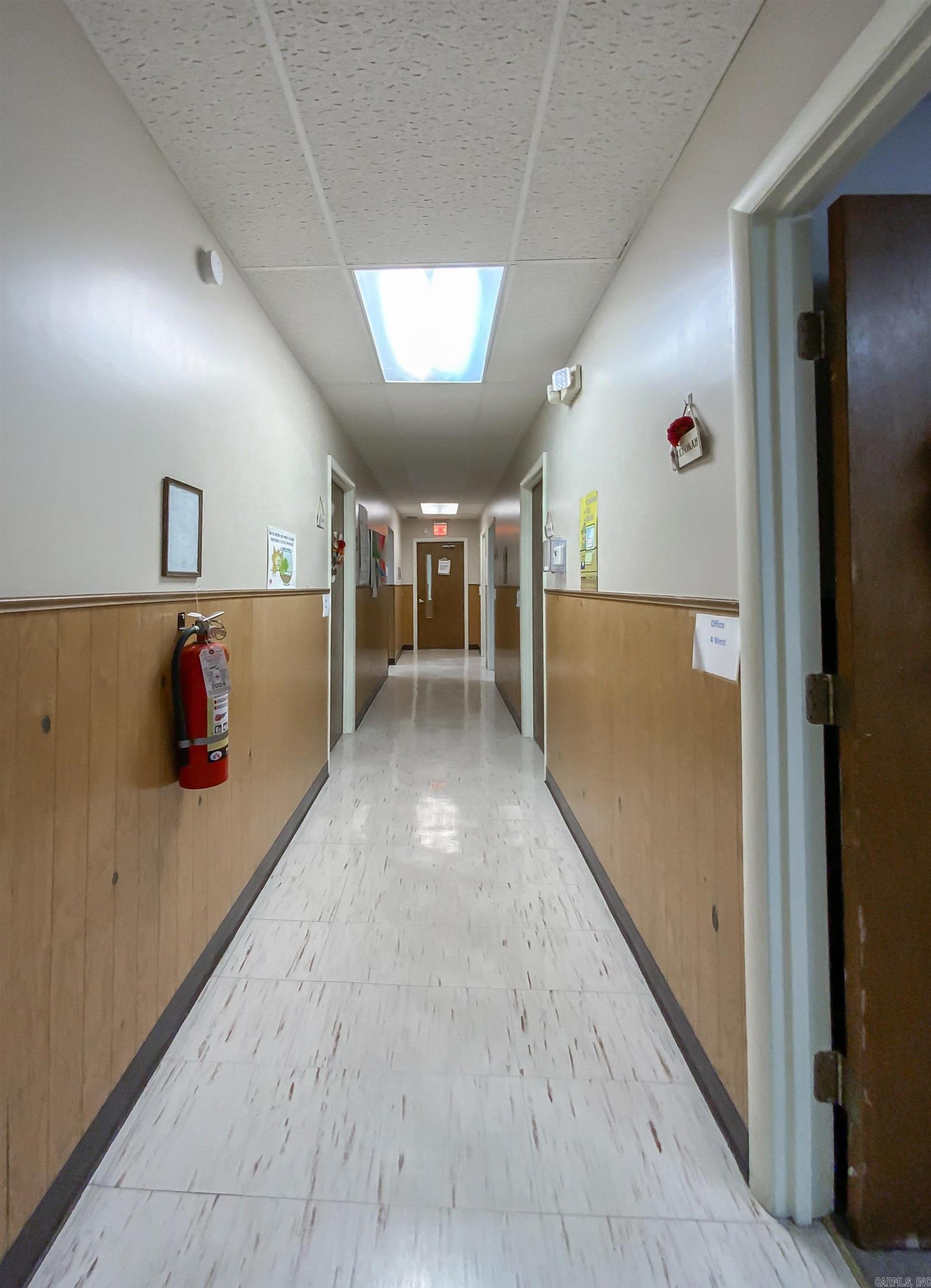 114 E Old Main  Yellville, AR