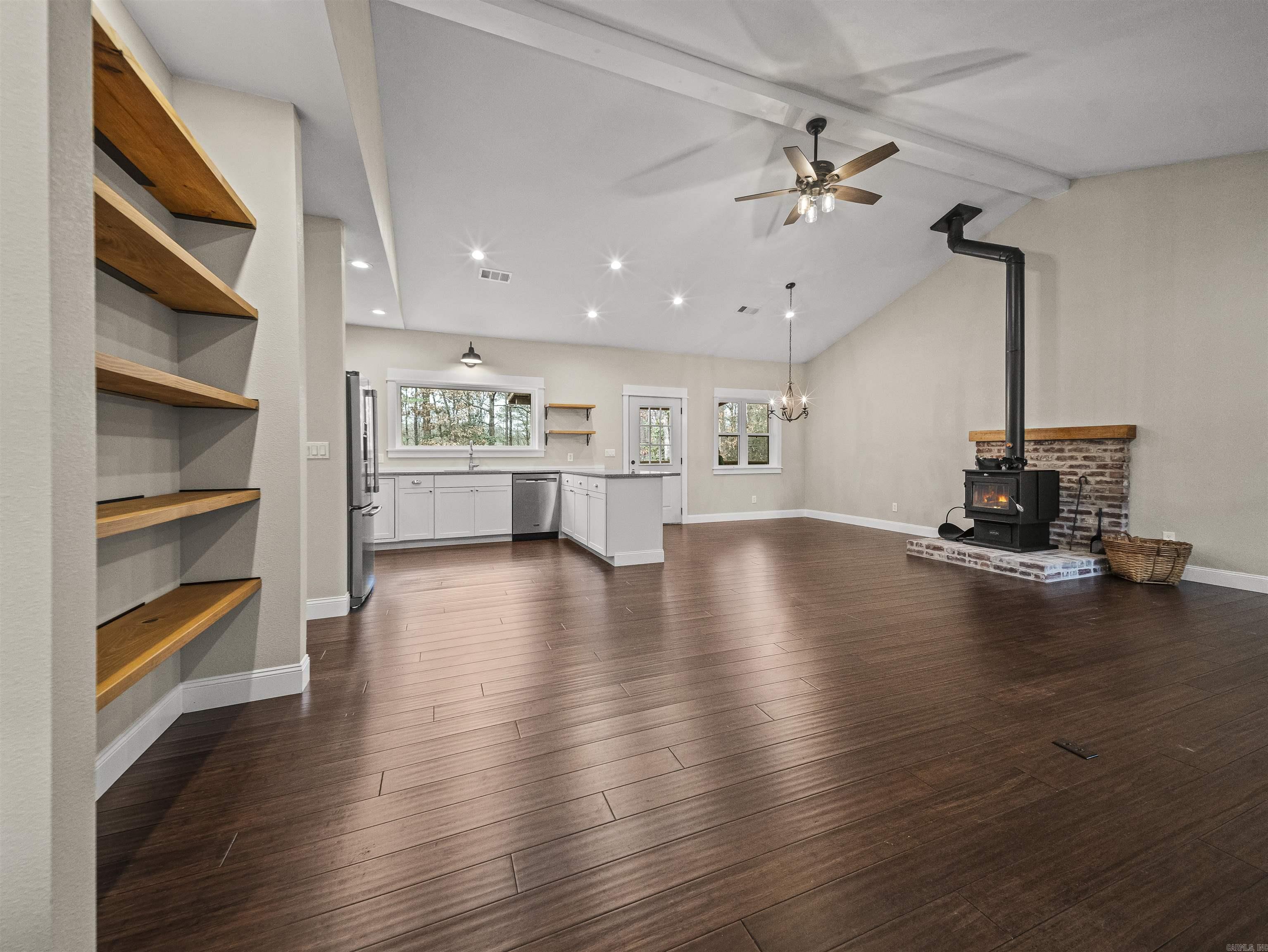 95 Thunder Mountain  Caddo Gap, AR