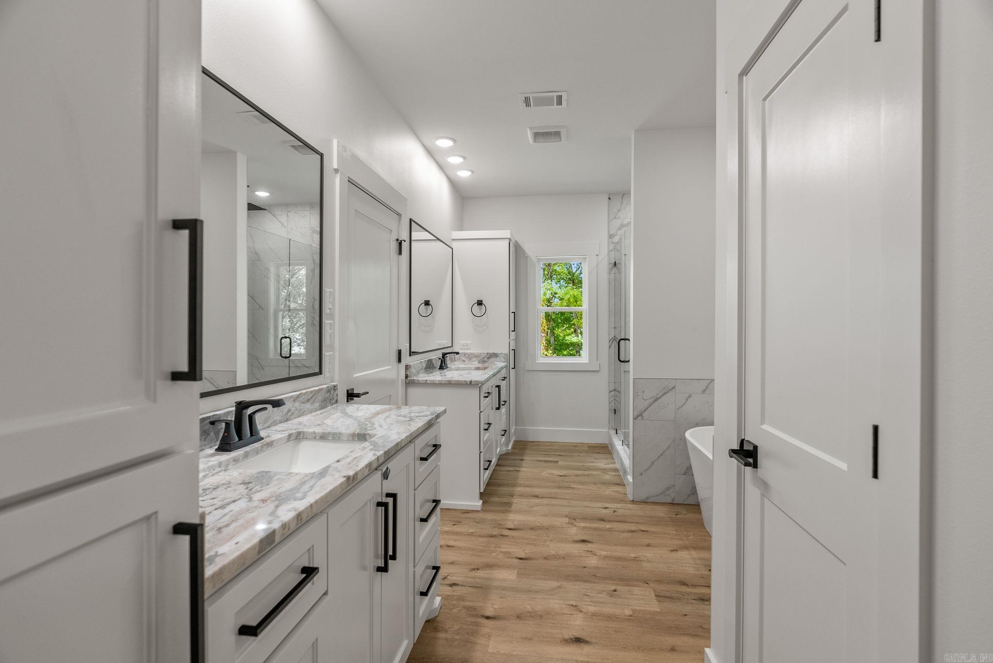 35 Elrod Drive  Greers Ferry, AR