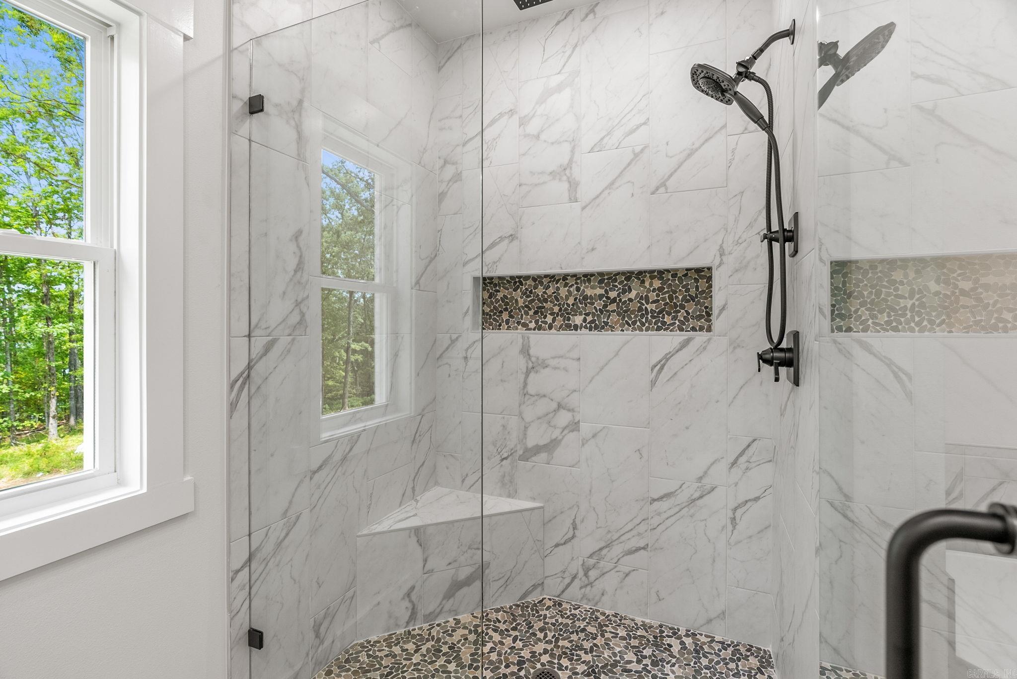 35 Elrod Drive  Greers Ferry, AR