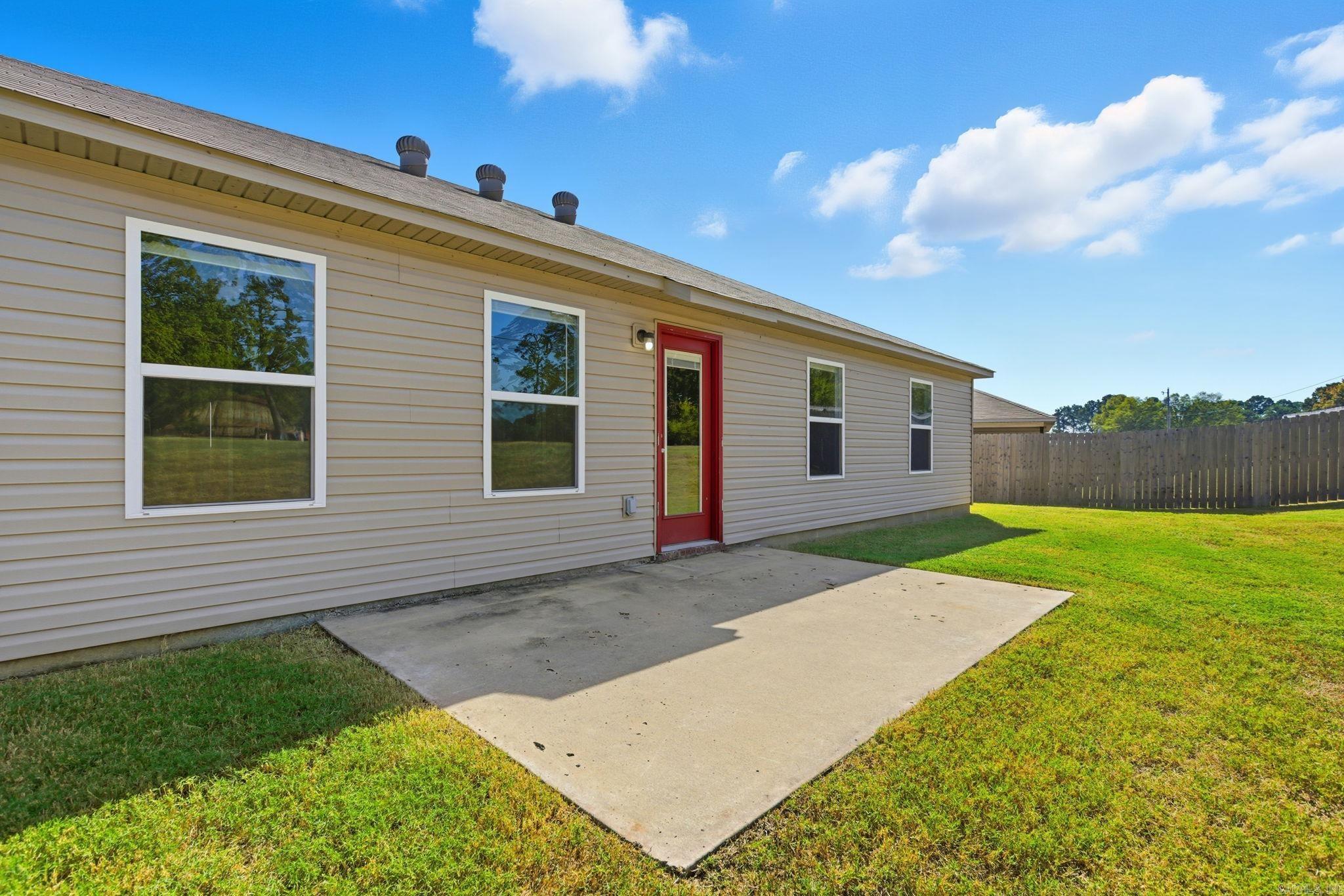 2421 Kenneth Drive  Benton, AR