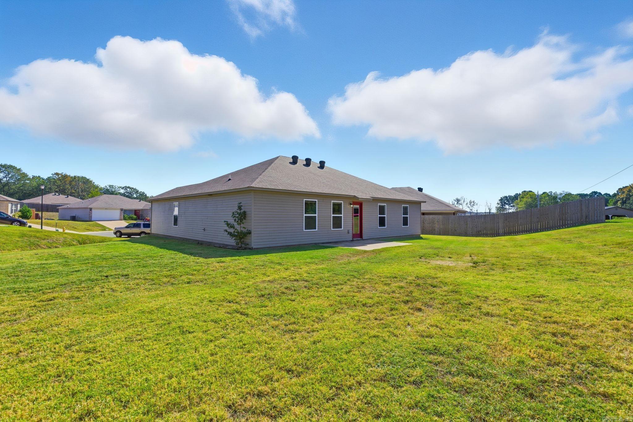 2421 Kenneth Drive  Benton, AR