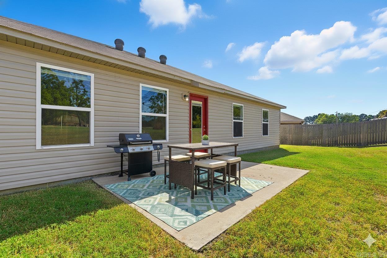 2421 Kenneth Drive  Benton, AR