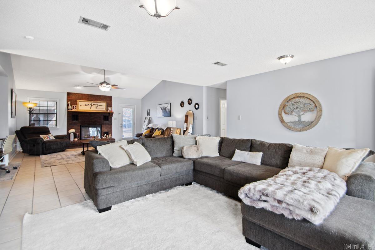 700 Shannon  Sheridan, AR