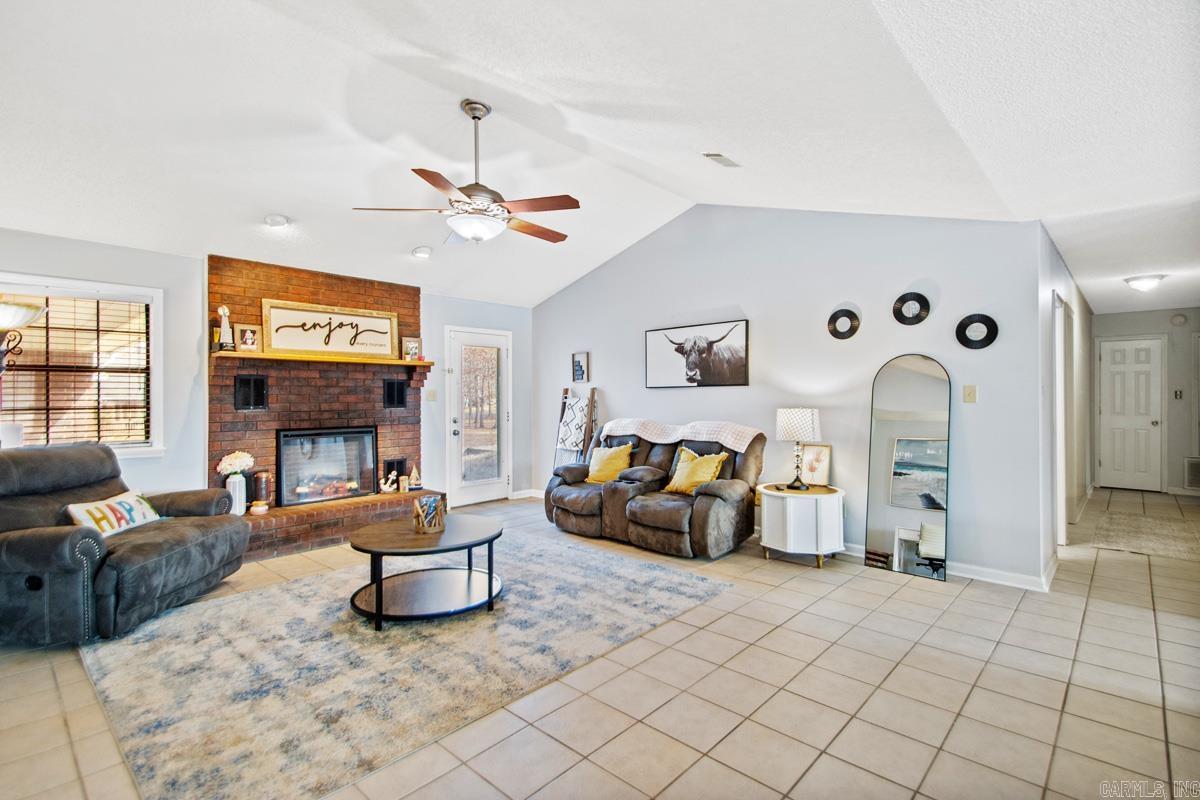 700 Shannon  Sheridan, AR