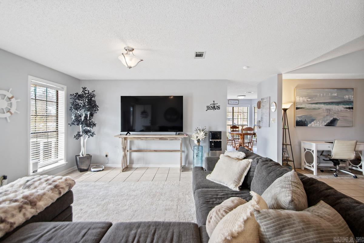 700 Shannon  Sheridan, AR