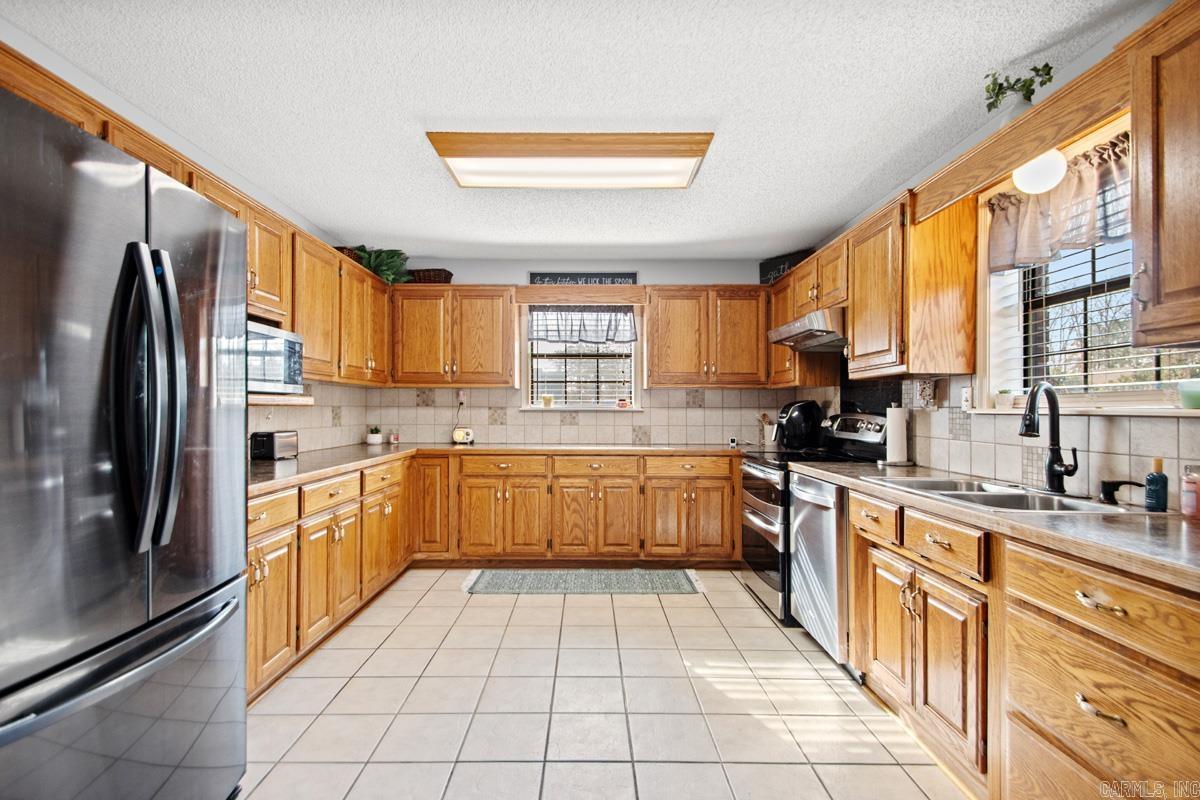 700 Shannon  Sheridan, AR