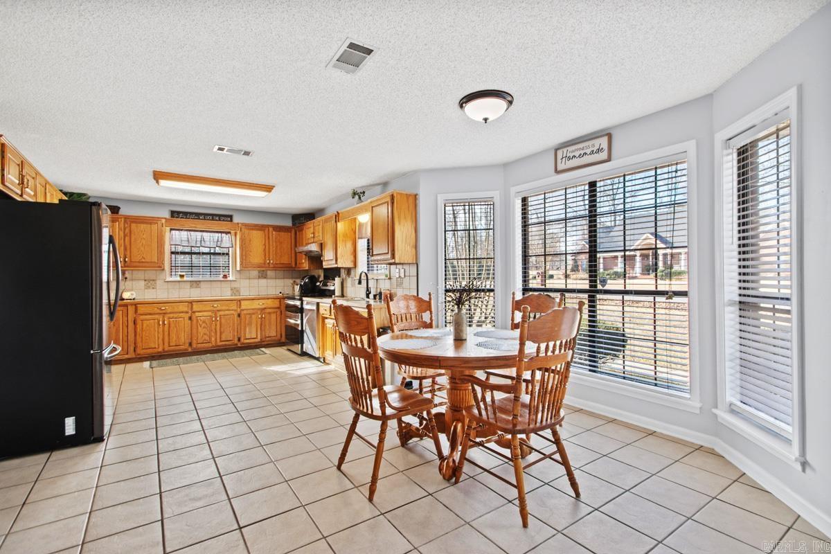 700 Shannon  Sheridan, AR