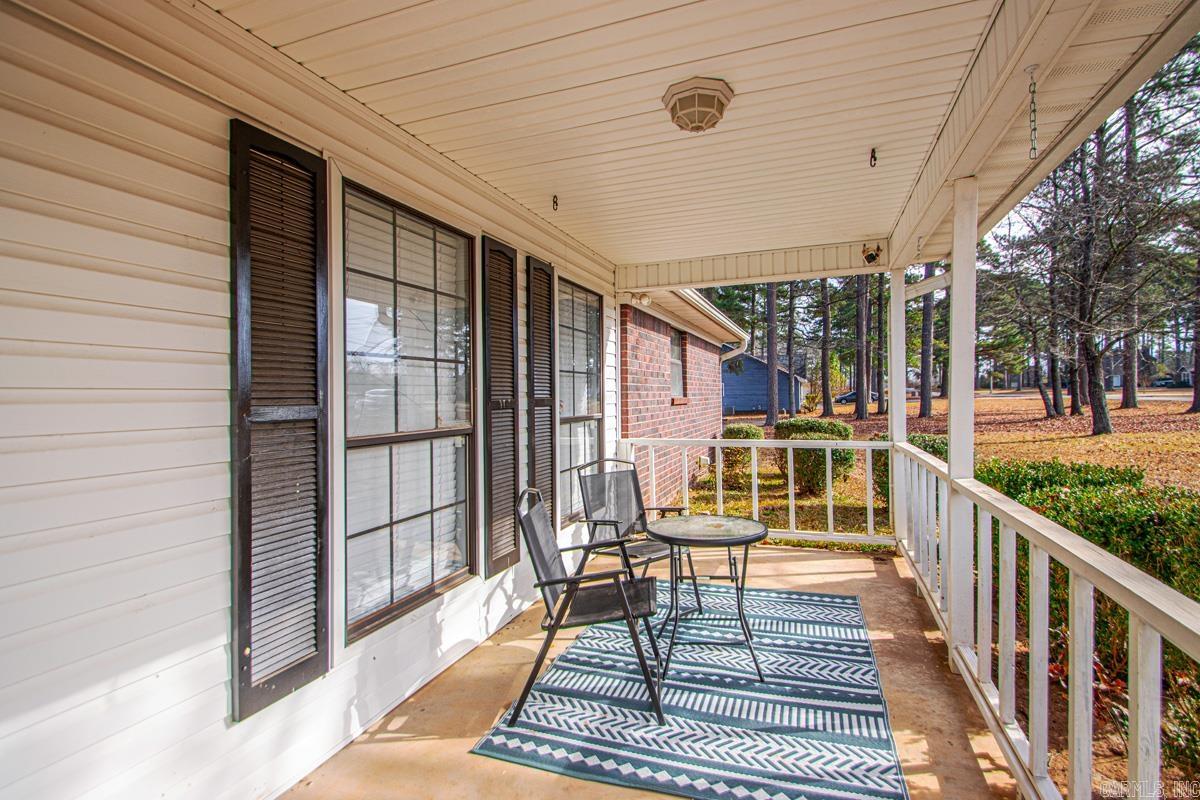 700 Shannon  Sheridan, AR