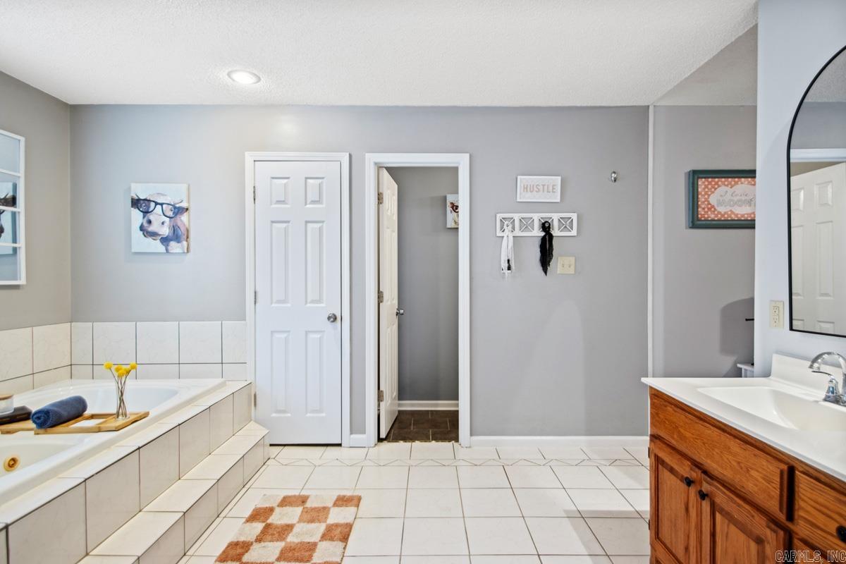 700 Shannon  Sheridan, AR